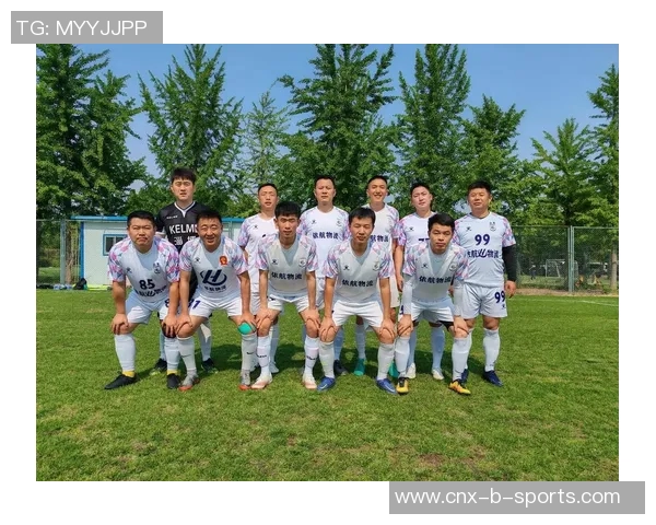 精彩足球服图片大全展示让你领略不同风格与设计的魅力与时尚